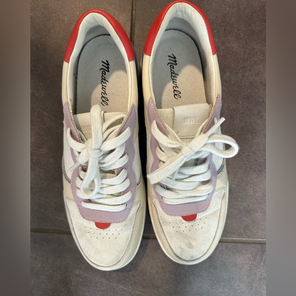 Madewell court shoes. - Picture 3 of 4